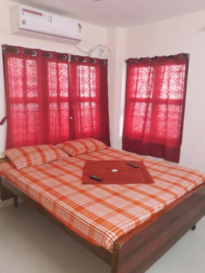 Sterling Homes Near Sankara Nethralaya & Apollo Hospitals Service Apartments With Kitchen